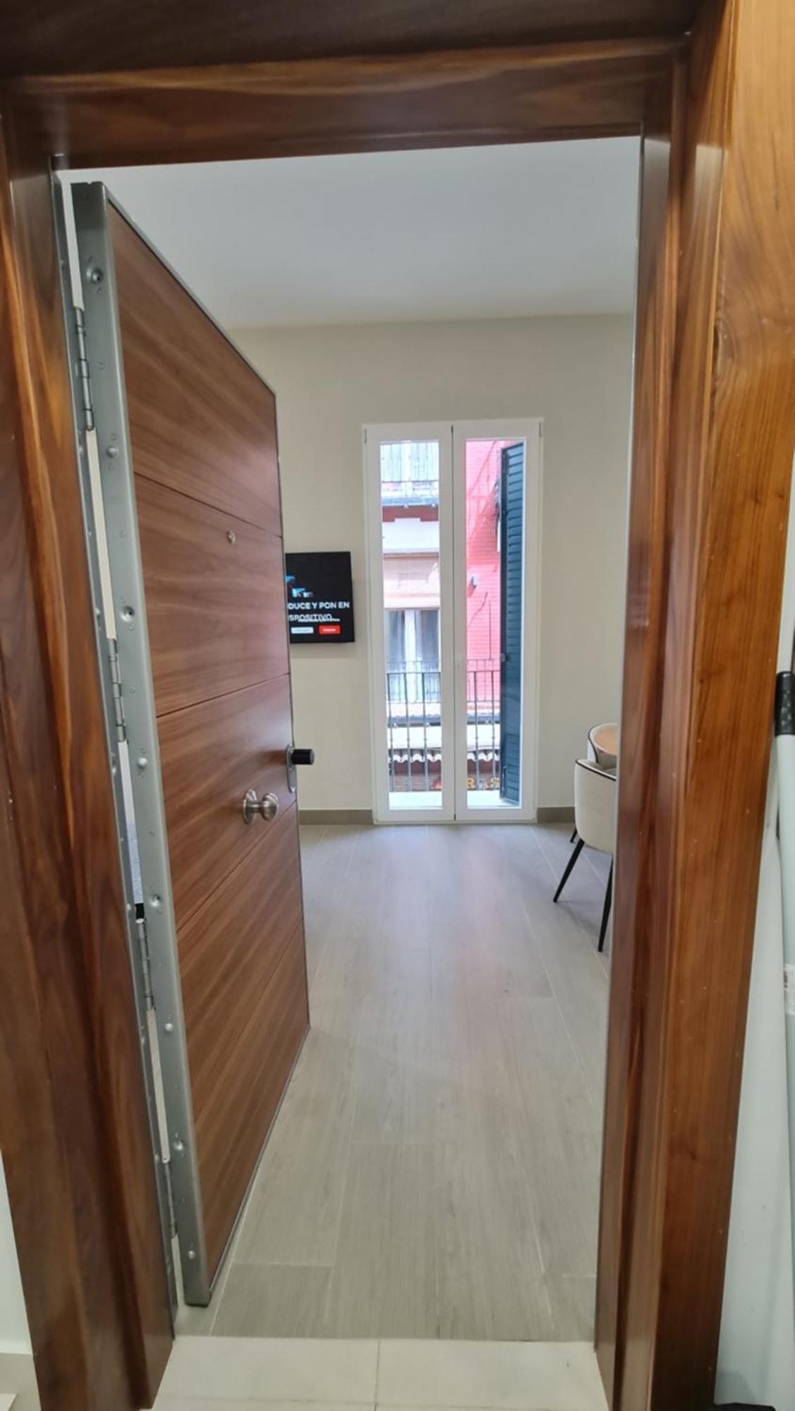 Navas 101 Cosmopolitan Loft Apartment Granada Luaran gambar