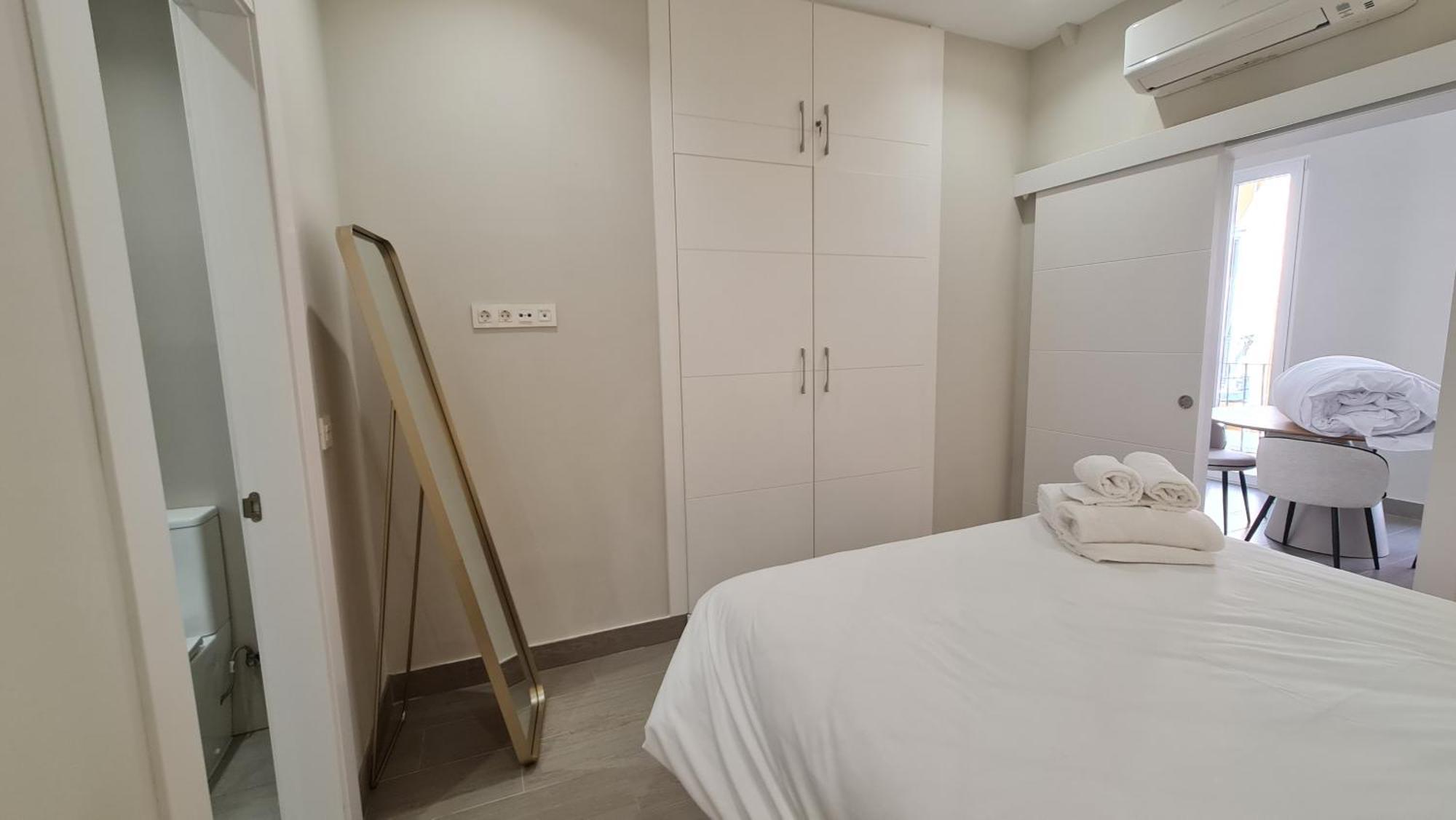 Navas 101 Cosmopolitan Loft Apartment Granada Luaran gambar